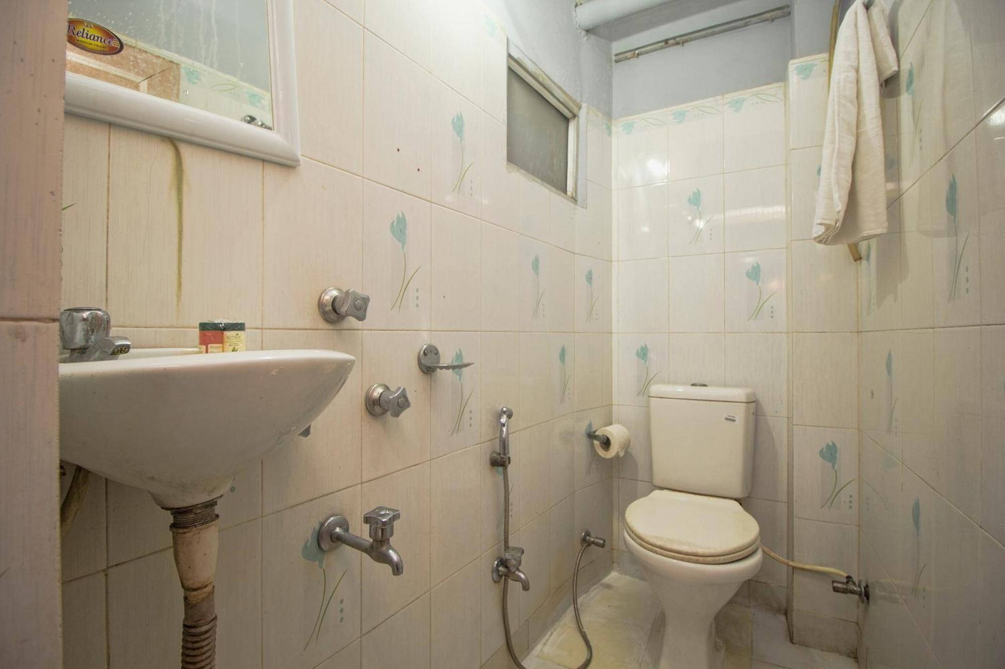 Hotel O Golden Moments Siliguri Eksteriør bilde